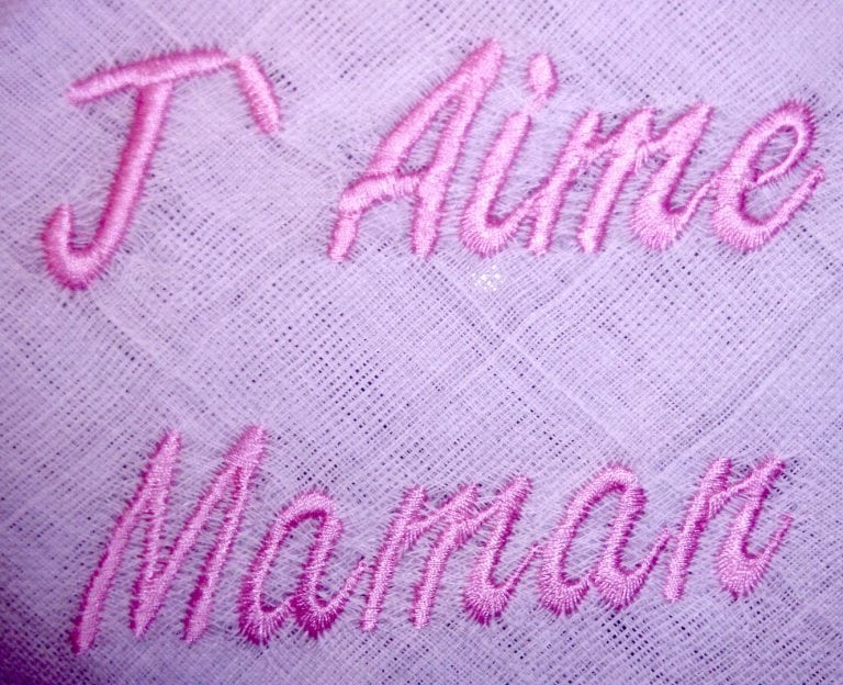 Lange Blanc Brodé "J'aime Maman" - MIGNON - Image 4